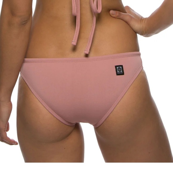 NWOT Jolyn Europe Bottoms - Dusty Rose - size Medium - Picture 1 of 16